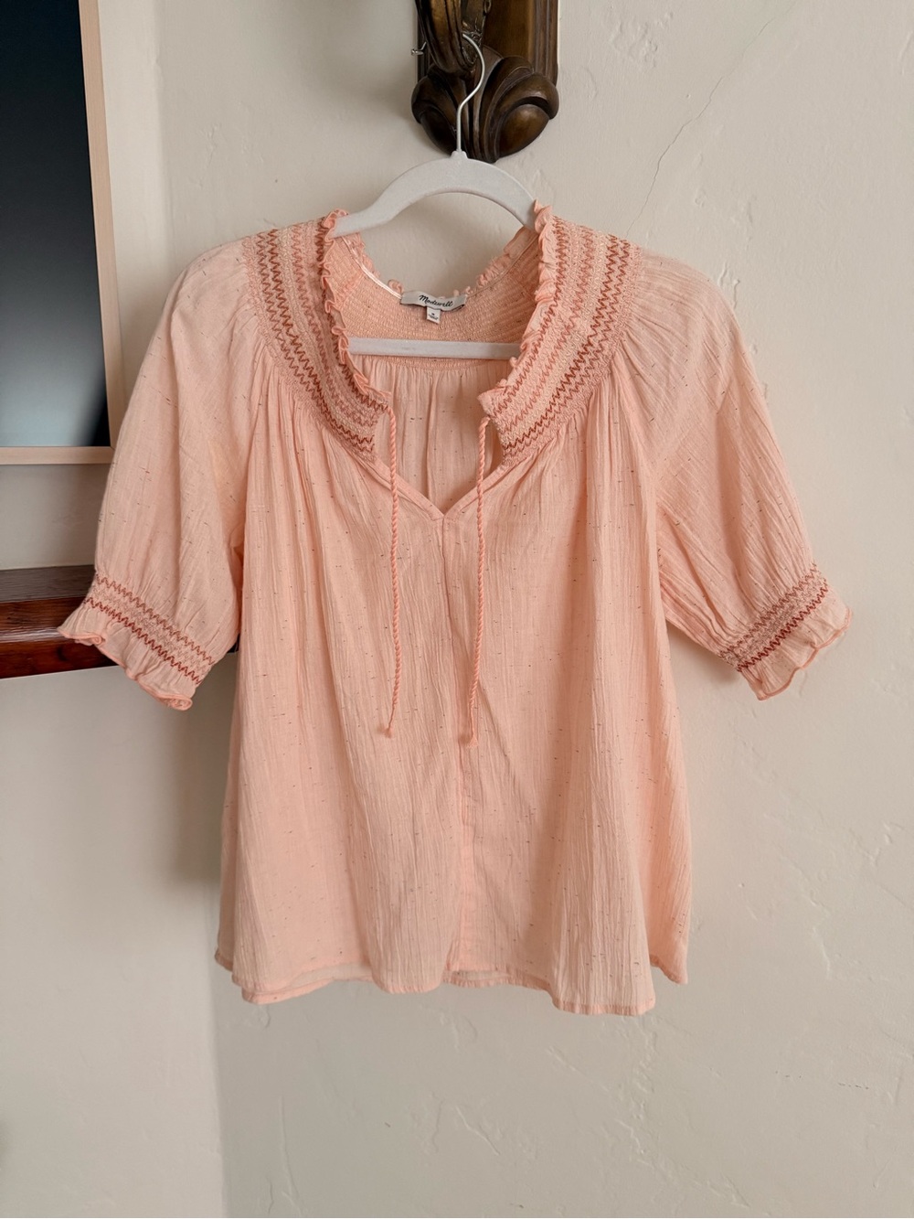 Madewell Smocked Peasant Blouse Peach Coral Pink Embroidered Short Sleeve M EUC